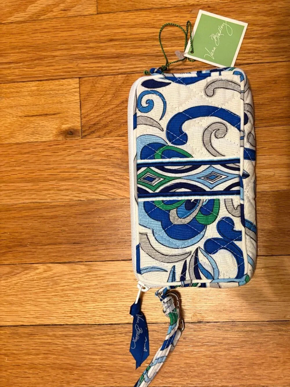 Vera Bradley Wristlet - New With Tags!